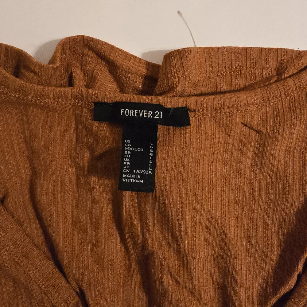 Forever 21 Button-Up Ribbed Top - Picture 2 of 2